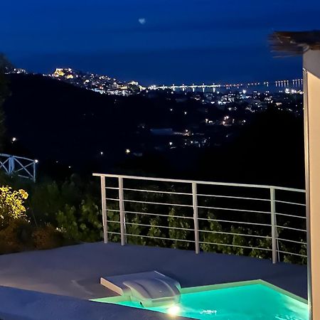 Villa Koukounaria Скопелос Екстериор снимка