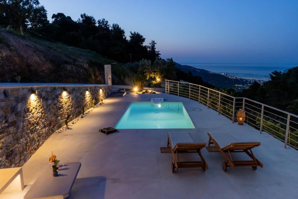 Villa Koukounaria Скопелос Екстериор снимка