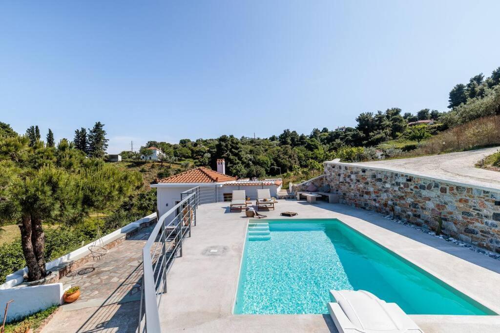 Villa Koukounaria Скопелос Екстериор снимка