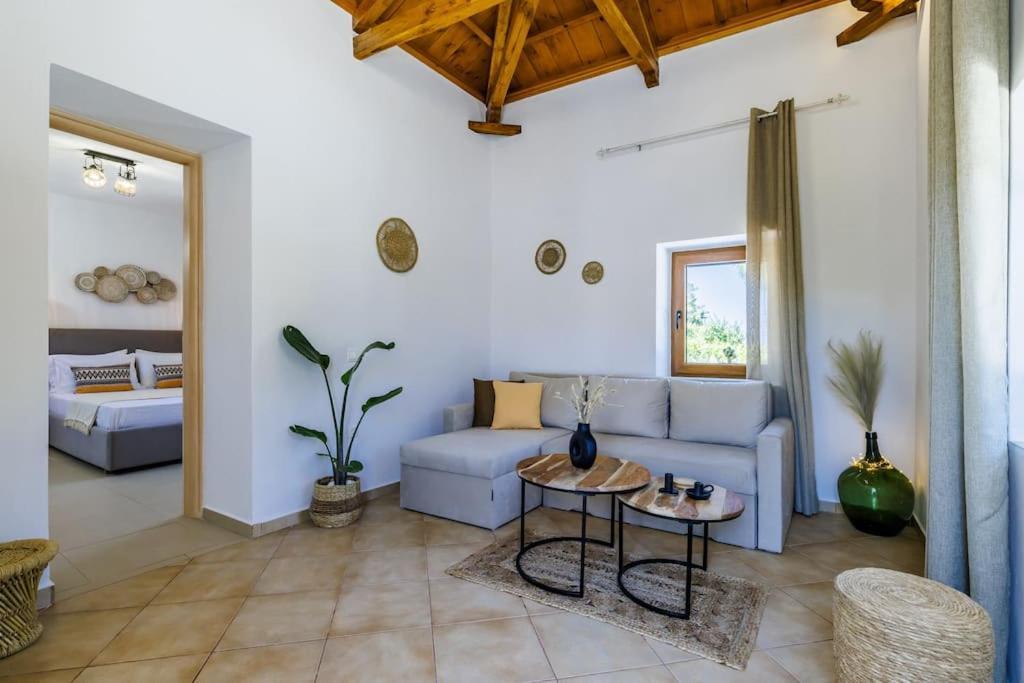 Villa Koukounaria Скопелос Екстериор снимка