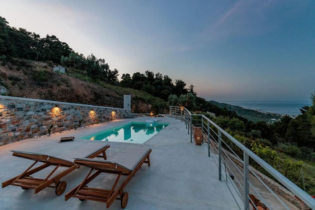 Villa Koukounaria Скопелос Екстериор снимка