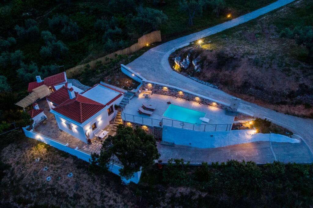 Villa Koukounaria Скопелос Екстериор снимка