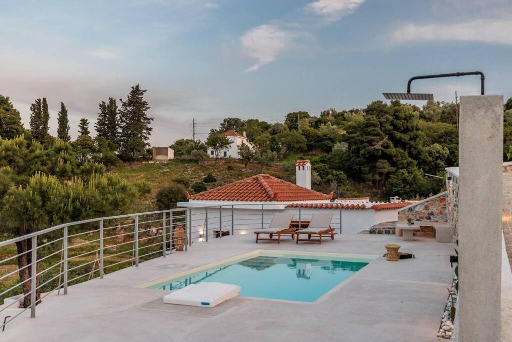 Villa Koukounaria Скопелос Екстериор снимка