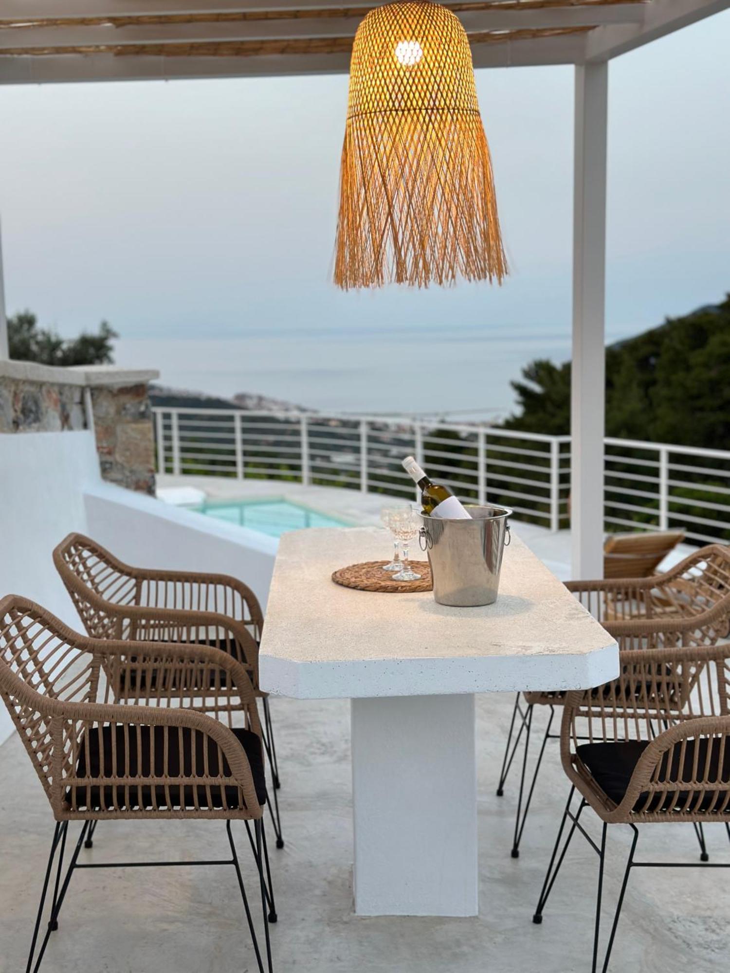 Villa Koukounaria Скопелос Екстериор снимка